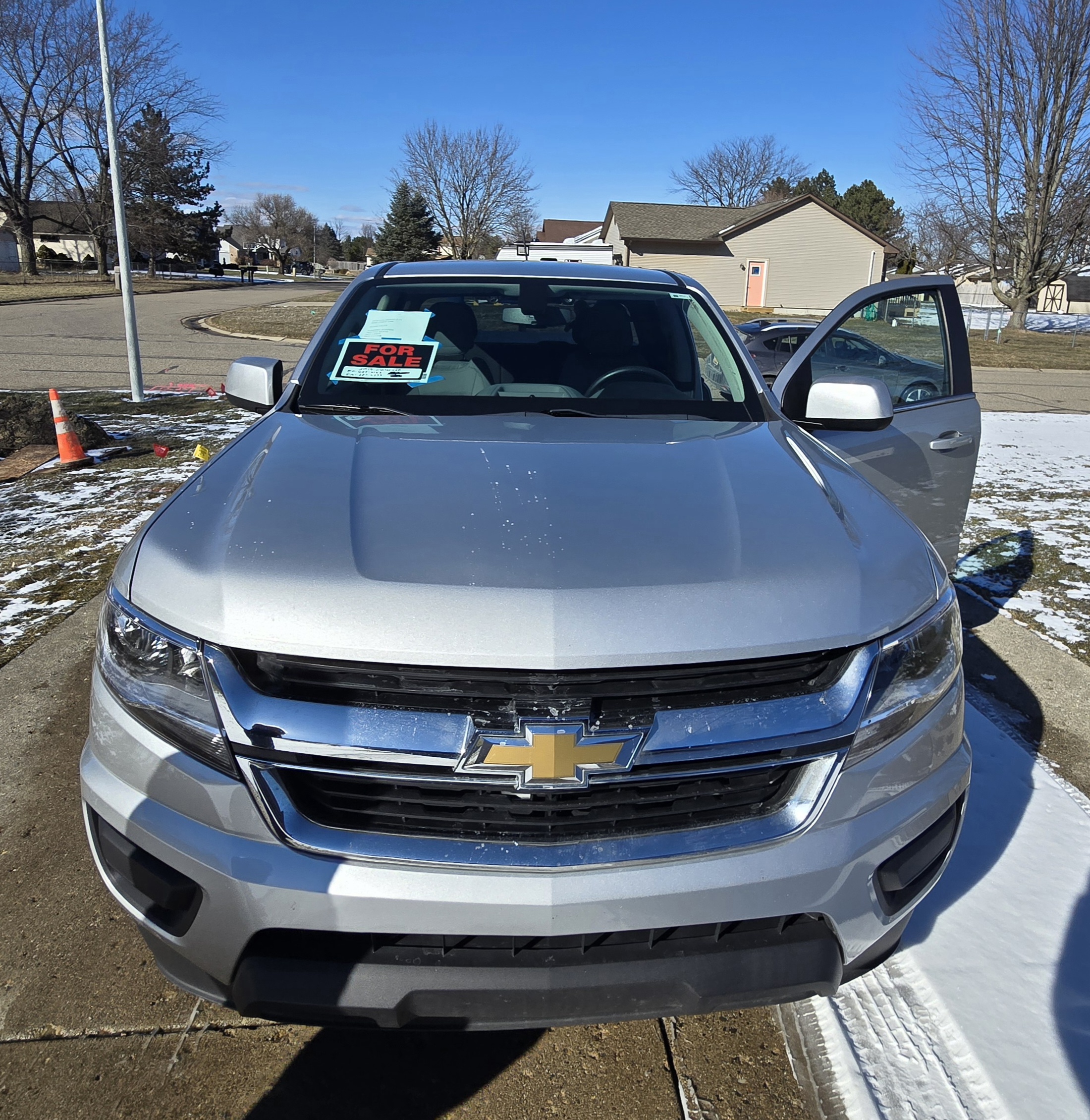 Used 2019 Chevrolet Colorado W/T w/ WT Convenience Package AWD/4WD image 4