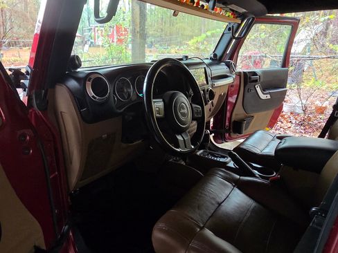 Used 2011 Jeep Wrangler Unlimited Sahara w/ Dual Top Group image 14