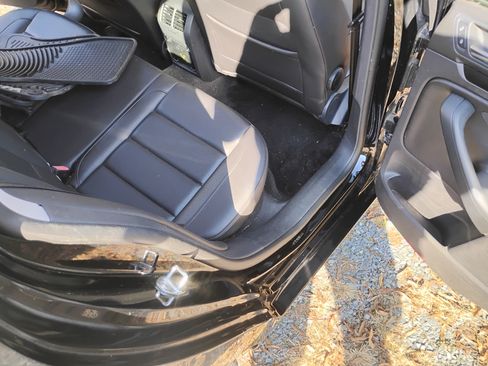 Used 2011 Volkswagen Jetta TDI image 13