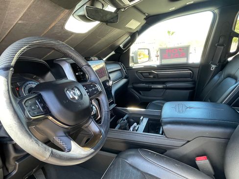 Used 2019 RAM 1500 Limited w/ Advanced Safety Group AWD/4WD image 9