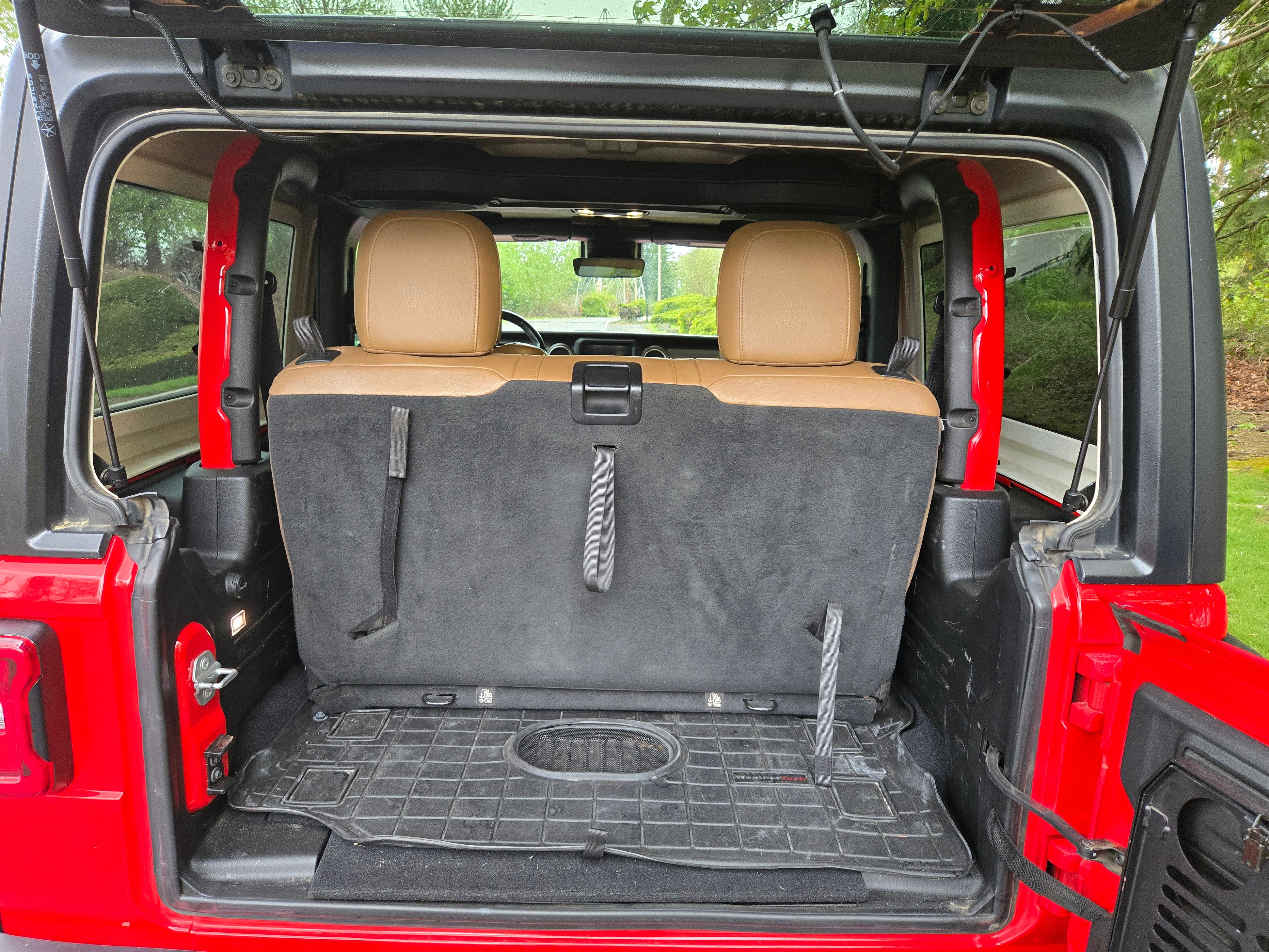 Used 2020 Jeep Wrangler Rubicon AWD/4WD image 18