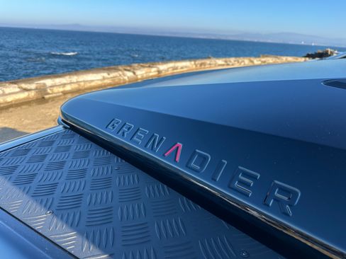 Used 2024 INEOS Grenadier image 12