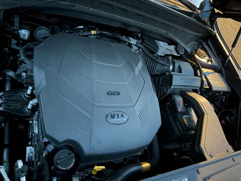 Used 2020 Kia Telluride LX image 20