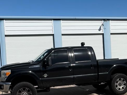 Used 2015 Ford F250 Lariat w/ Lariat Ultimate Package image 6