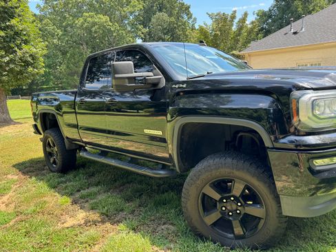 Used 2018 GMC Sierra 1500 W/T image 14