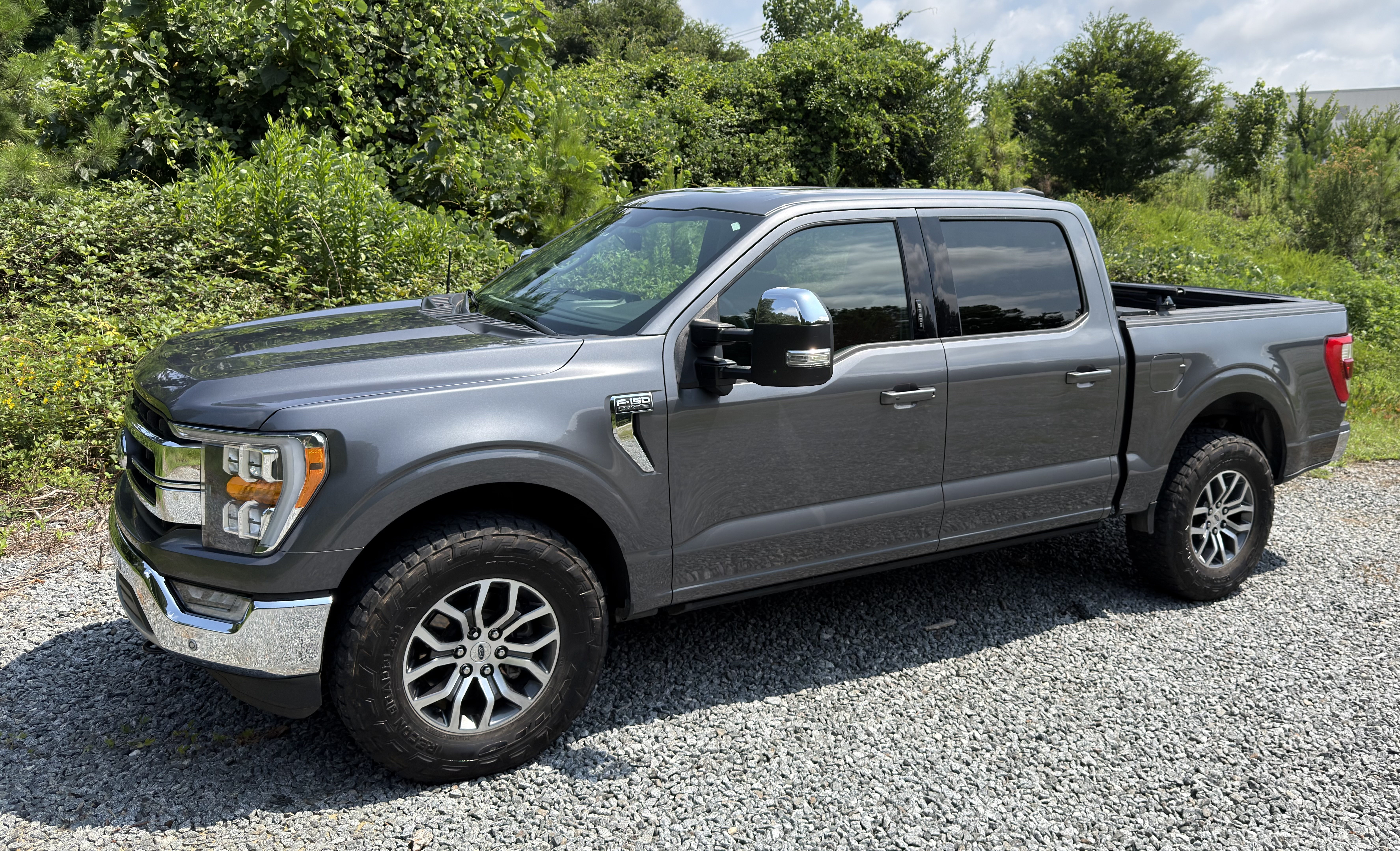 Used 2021 Ford F150 Lariat w/ Max Trailer Tow Package AWD/4WD image 1