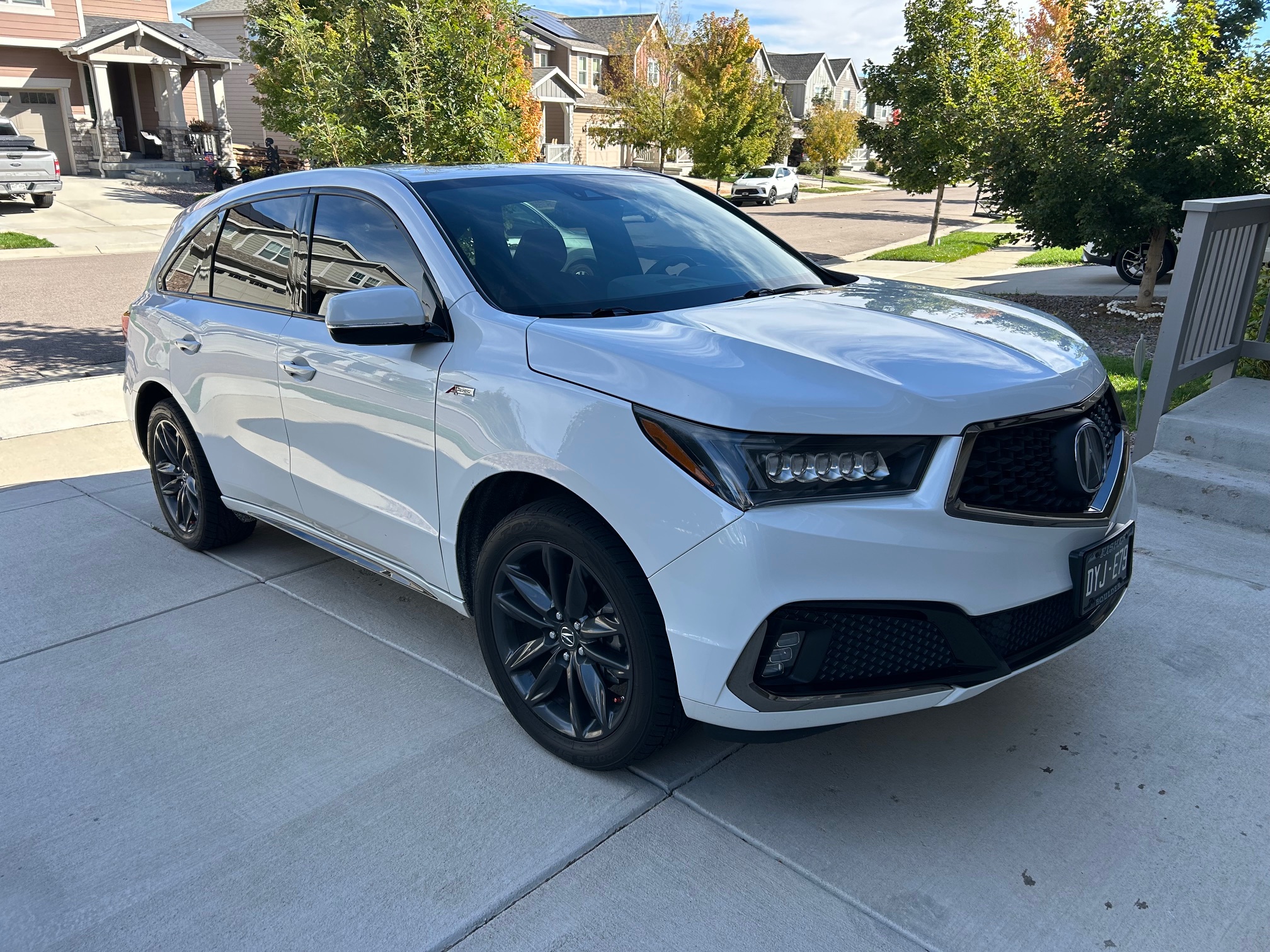 Used 2020 Acura MDX w/ Technology Package AWD/4WD image 1