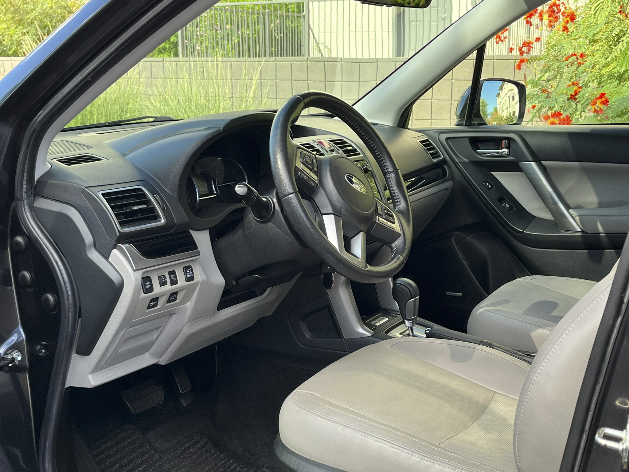 Used 2018 Subaru Forester 2.5i Limited AWD/4WD image 4