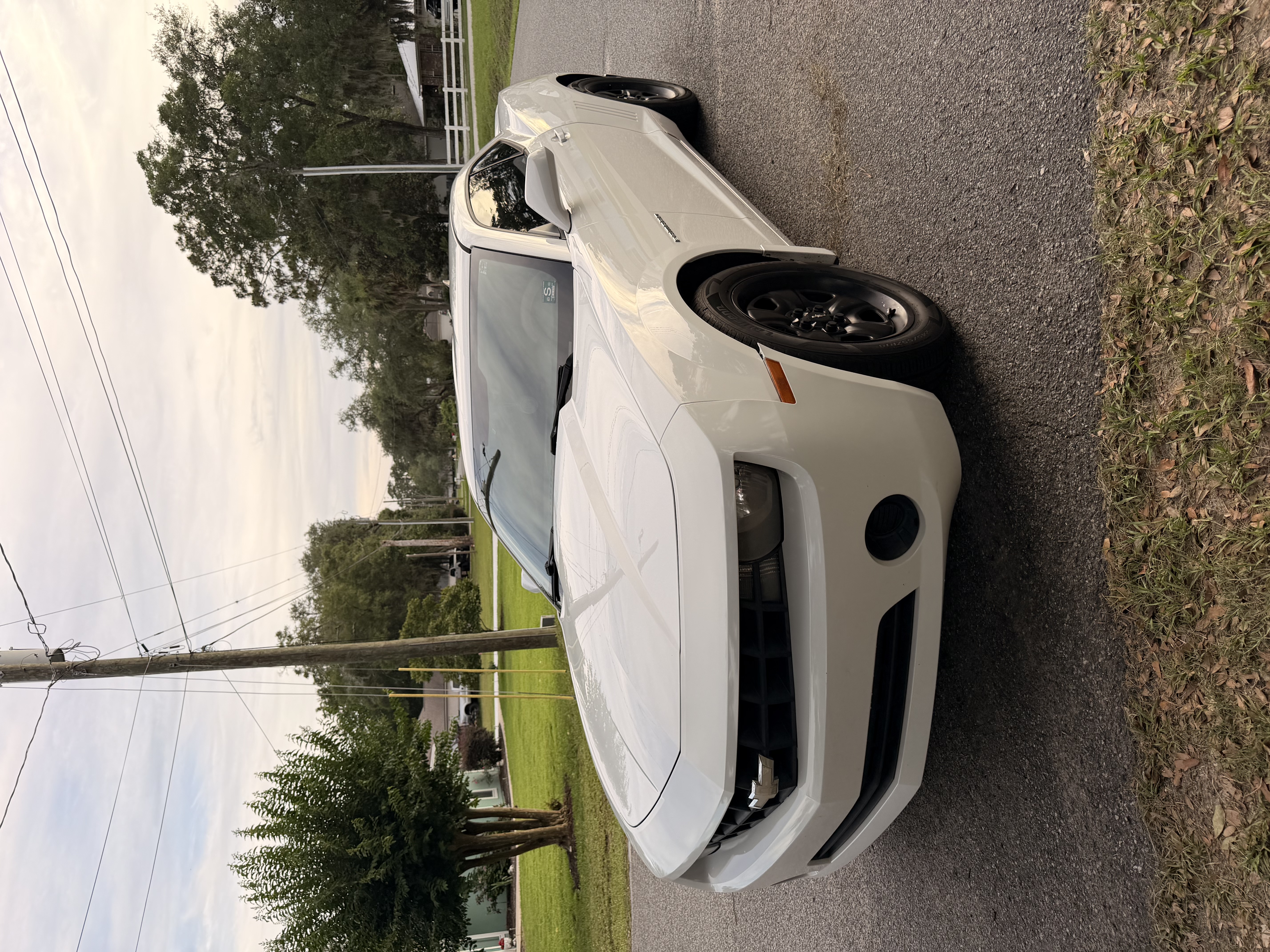 Used 2013 Chevrolet Camaro LS RWD image 2