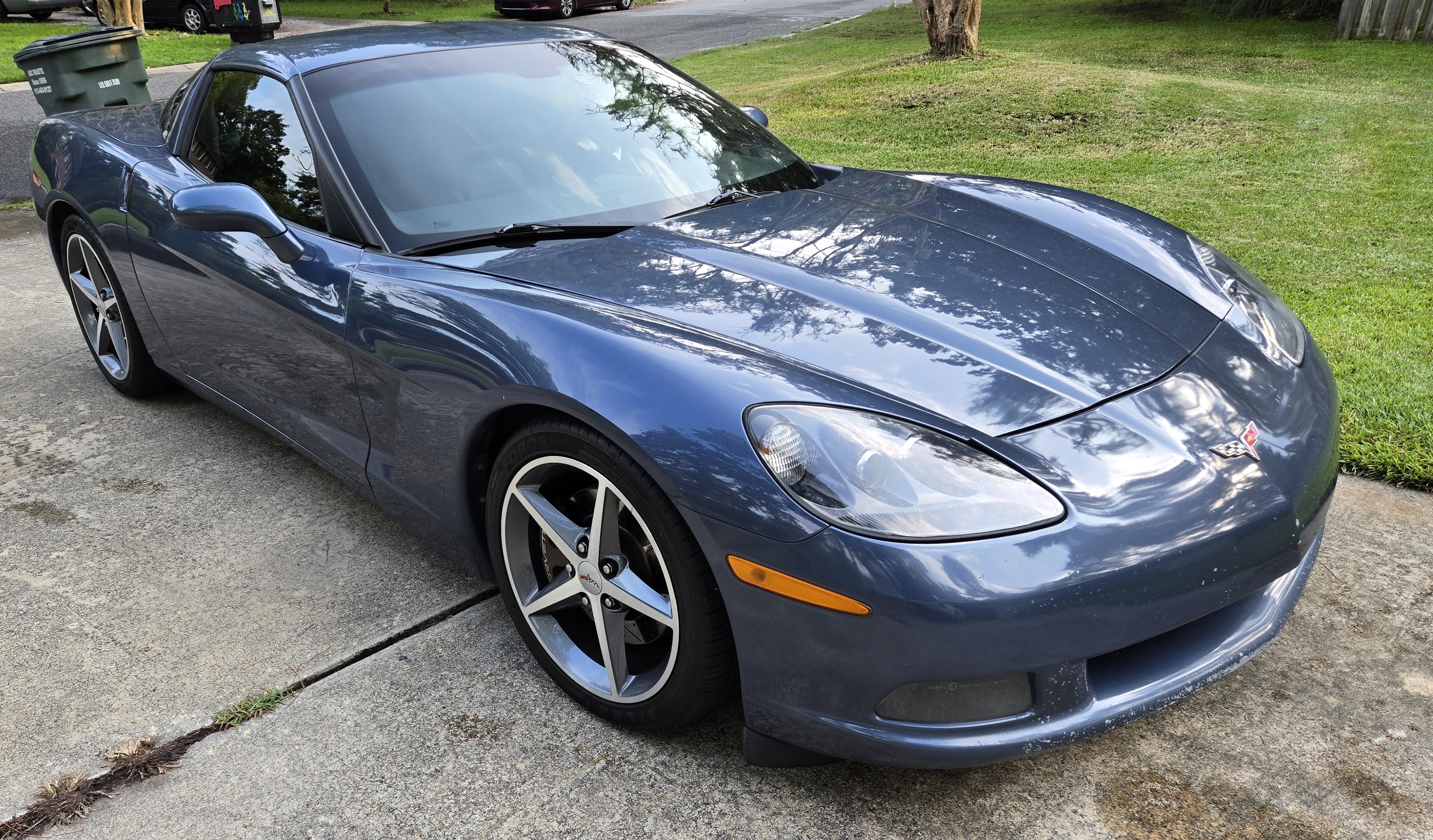 Used 2012 Chevrolet Corvette Coupe RWD image 4