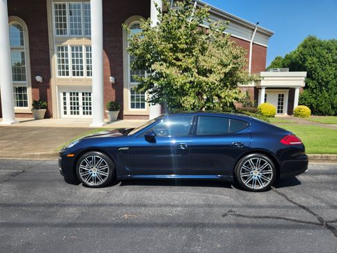 Used 2016 Porsche Panamera Edition w/ Premium Package Plus RWD image 1