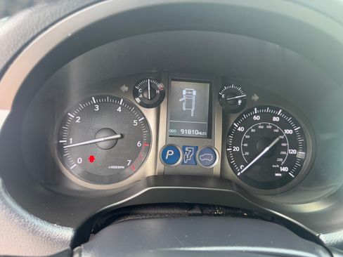Used 2013 Lexus GX 460 AWD/4WD image 19
