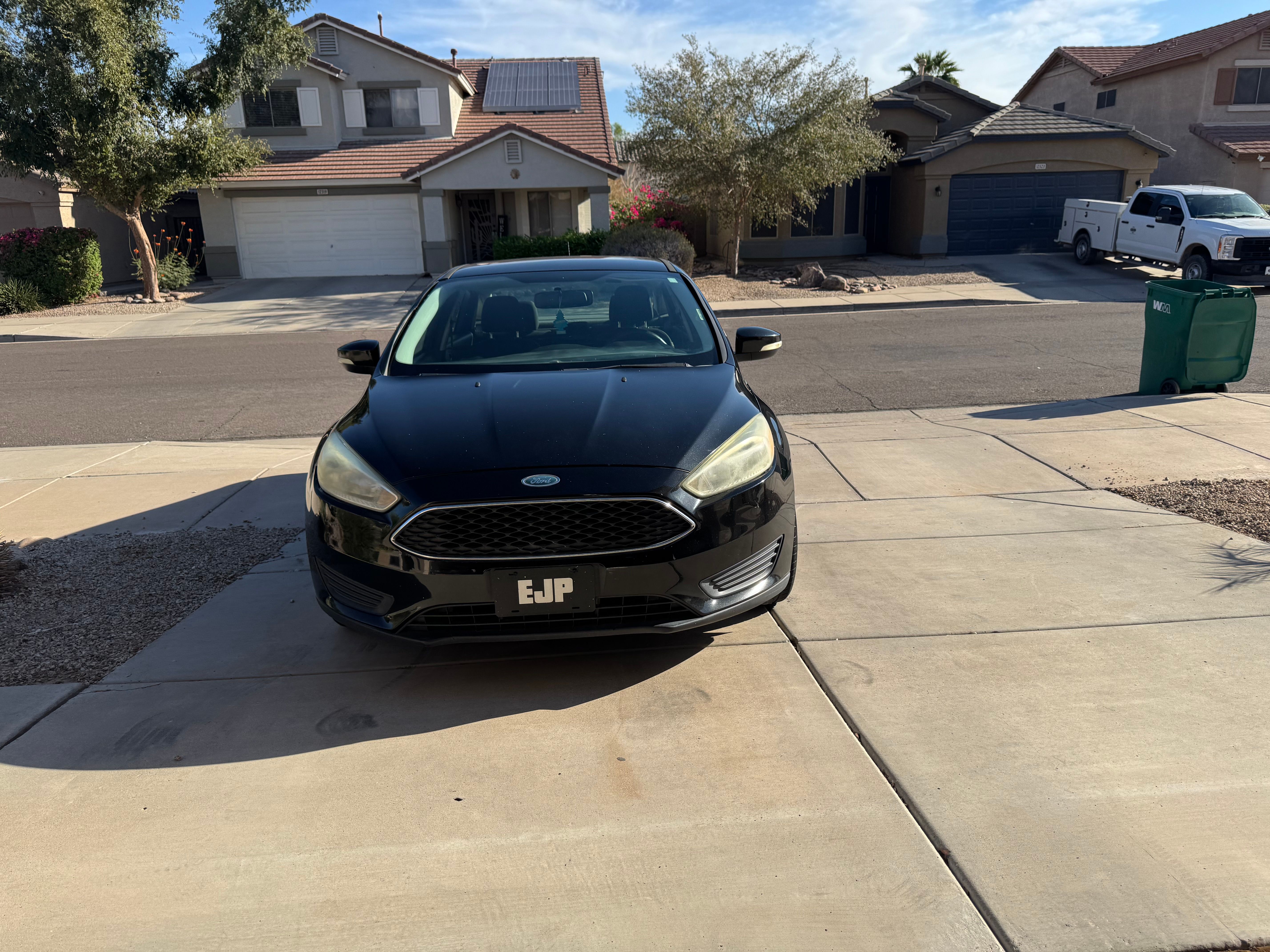 Used 2015 Ford Focus SE FWD image 1