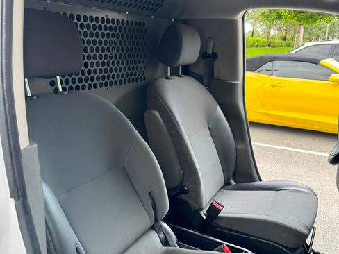 Used 2019 Nissan NV200 SV w/ Navigation Package FWD image 12
