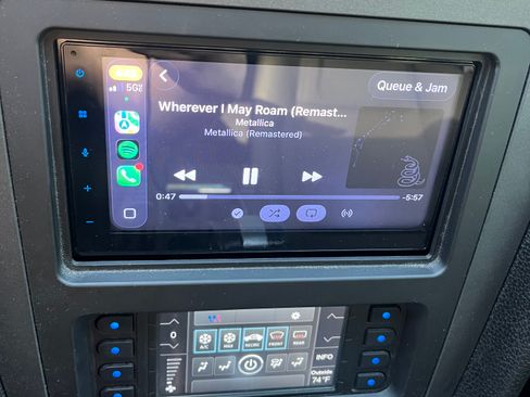 Used 2014 Ford Mustang GT image 13