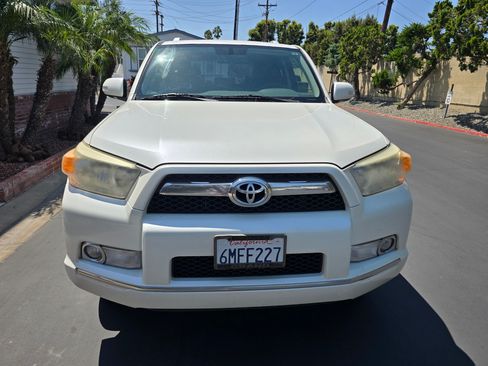 Used 2010 Toyota 4Runner SR5 RWD image 5
