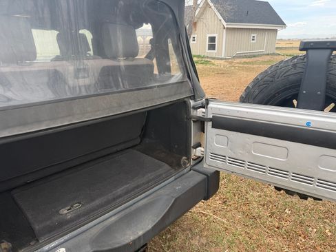 Used 2010 Jeep Wrangler Sport image 9