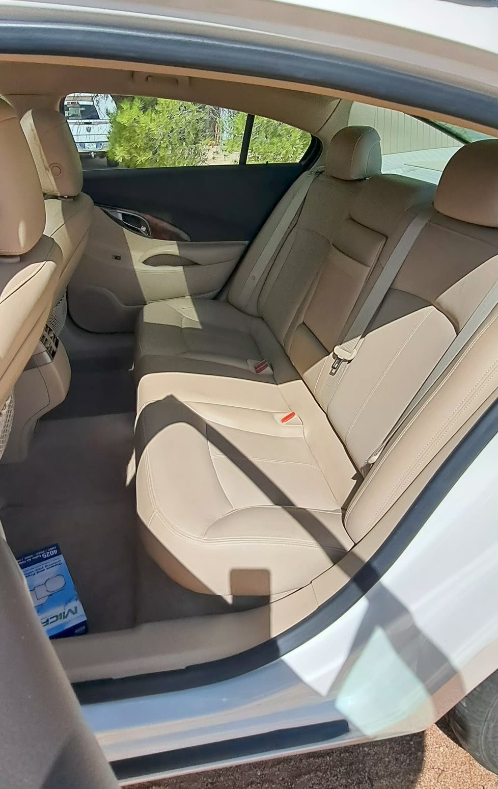 Used 2012 Buick LaCrosse Touring FWD image 12