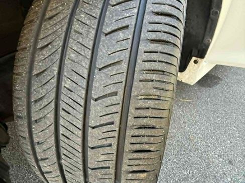 Used 2012 Toyota Camry SE image 14