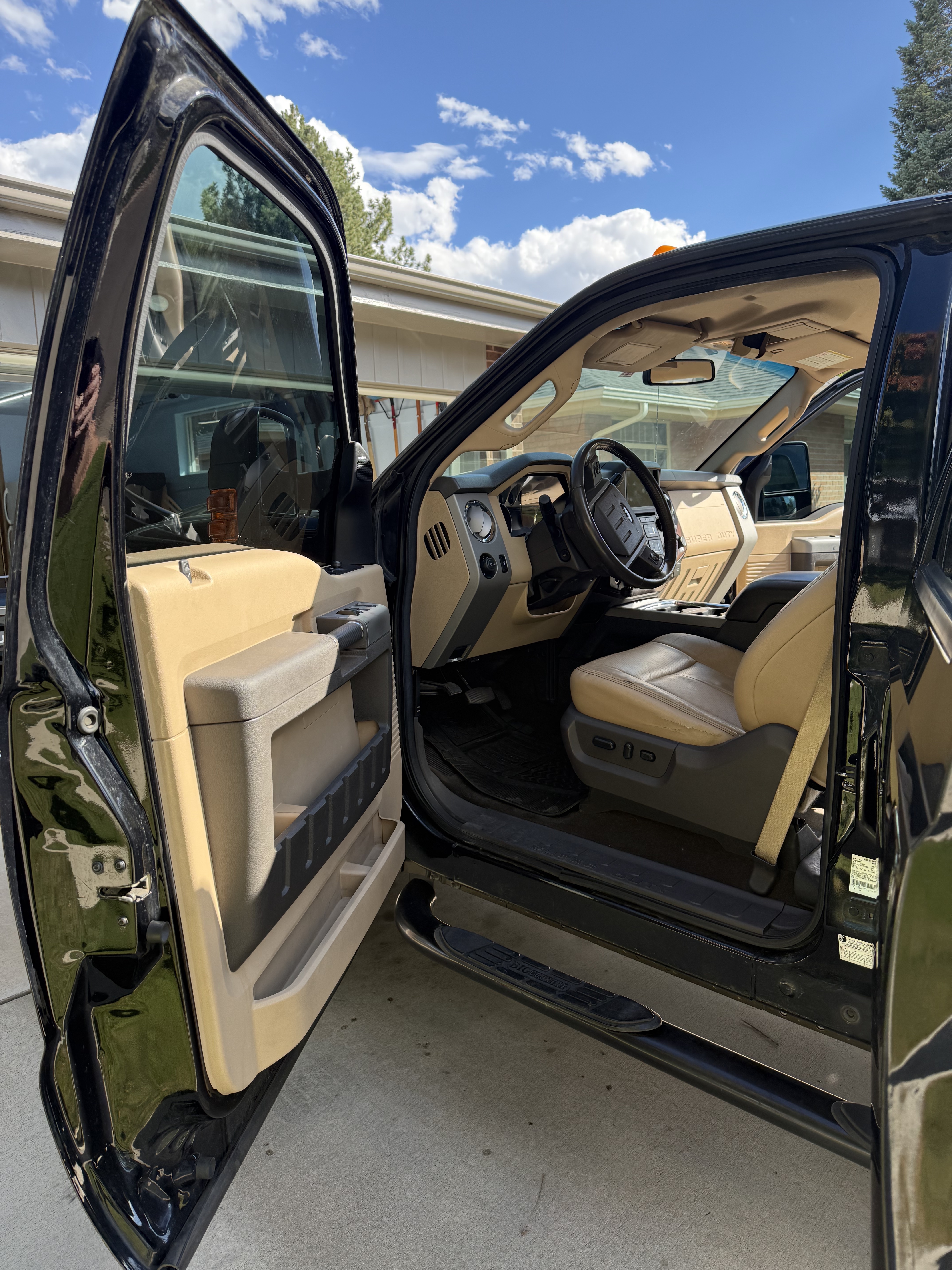 Used 2016 Ford F250 Lariat AWD/4WD image 6