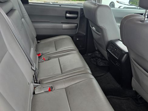 Used 2014 Toyota Sequoia Limited image 18
