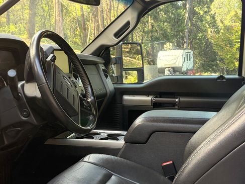 Used 2016 Ford F250 Lariat AWD/4WD image 12