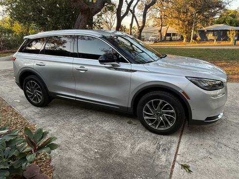 Used 2020 Lincoln Corsair FWD image 1