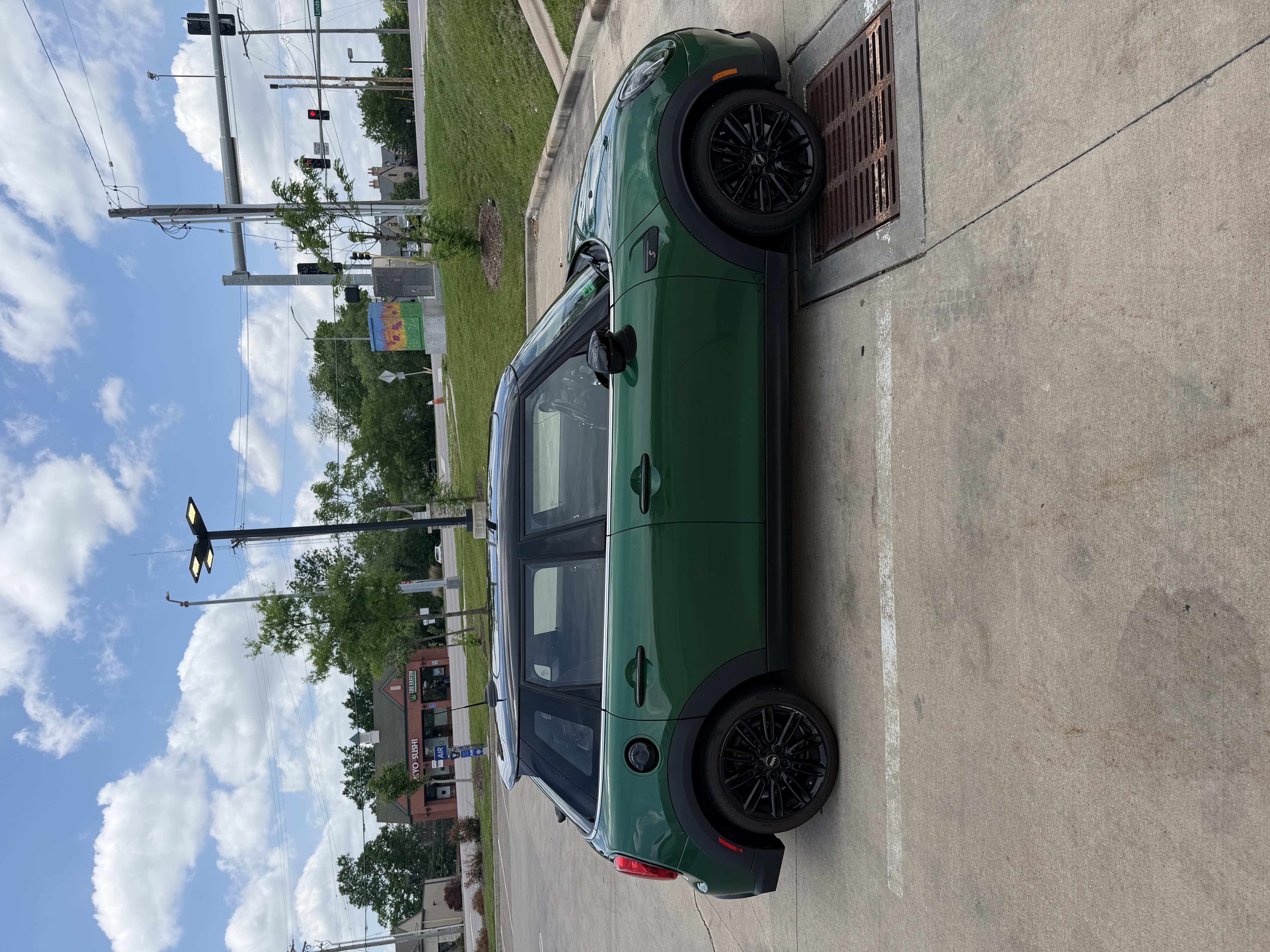 Used 2022 MINI Cooper S FWD image 4
