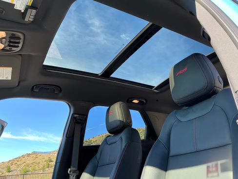 Used 2024 Chevrolet TrailBlazer RS image 27