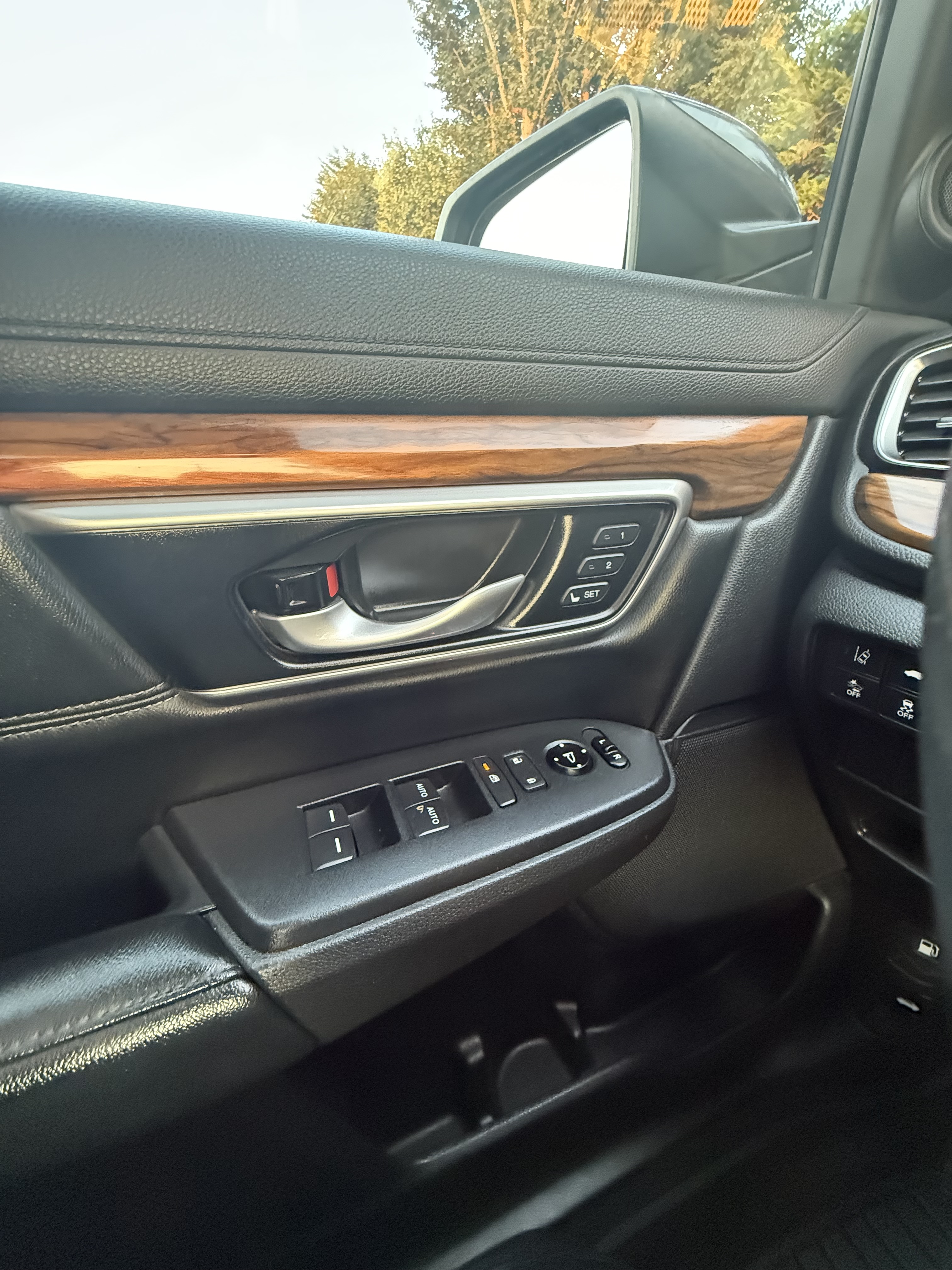 Used 2019 Honda CR-V EX-L image 12