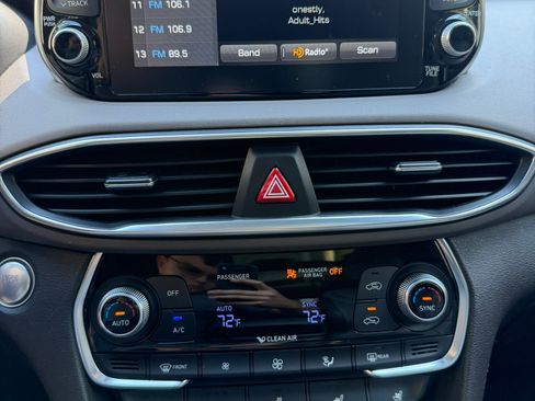 Used 2019 Hyundai Santa Fe AWD w/ Cargo Package image 13