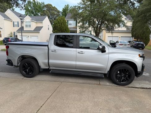 Used 2019 Chevrolet Silverado 1500 LT w/ All-Star Edition RWD image 5