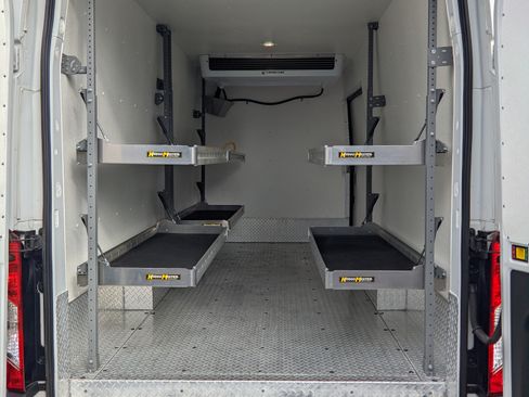 Used 2017 Ford Transit 350 148 High Roof Extended image 8