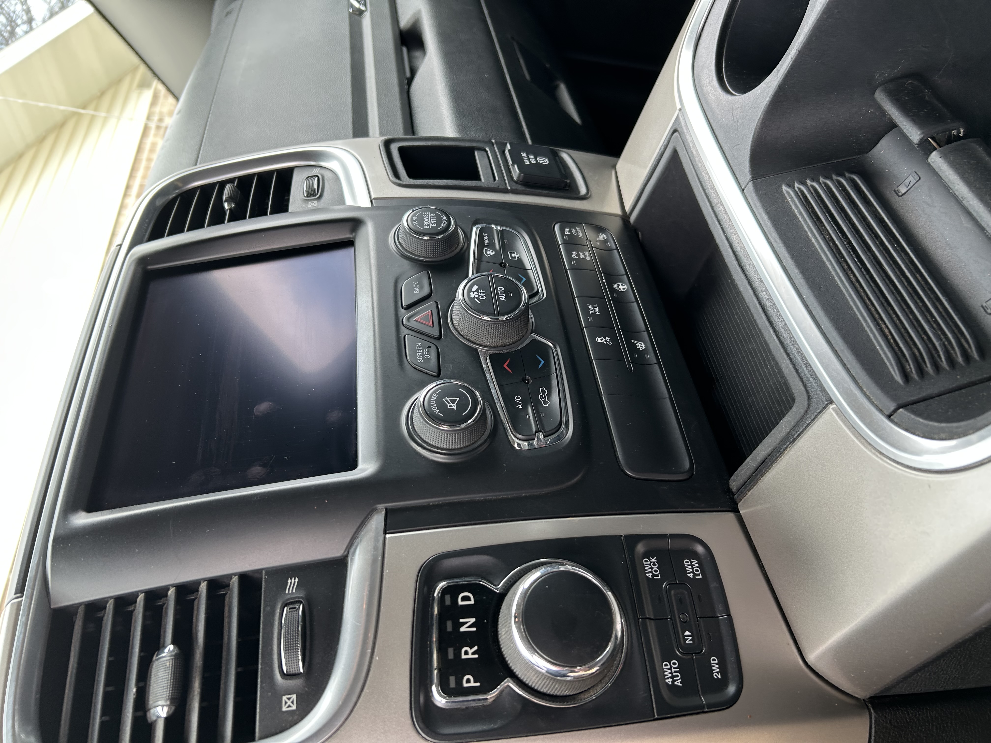 Used 2018 RAM 1500 Big Horn AWD/4WD image 12