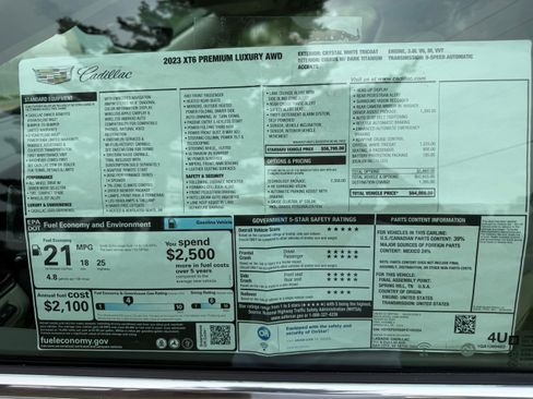 Used 2023 Cadillac XT6 Premium Luxury w/ Technology Package AWD/4WD image 9