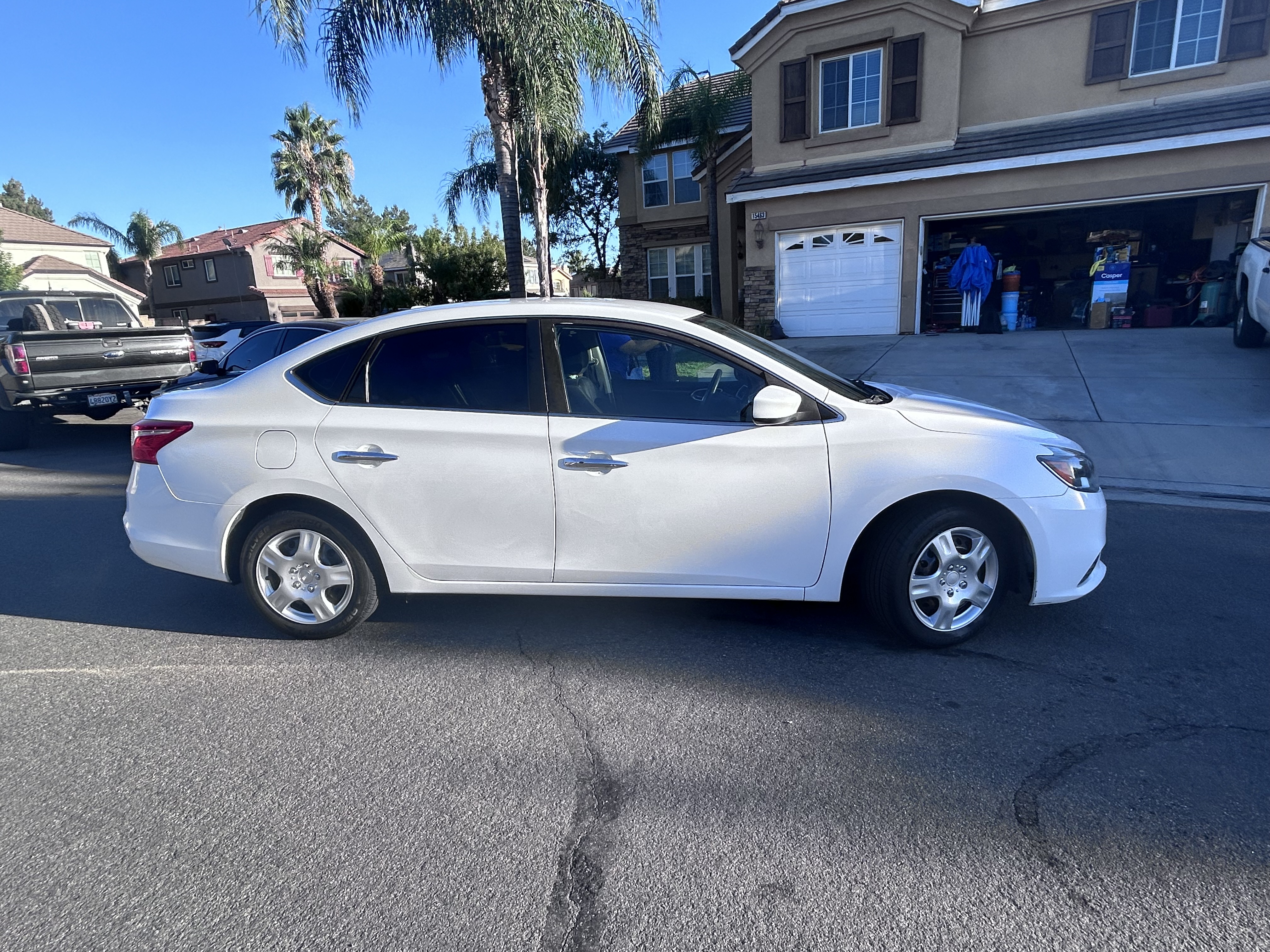 Used 2017 Nissan Sentra SV FWD image 5