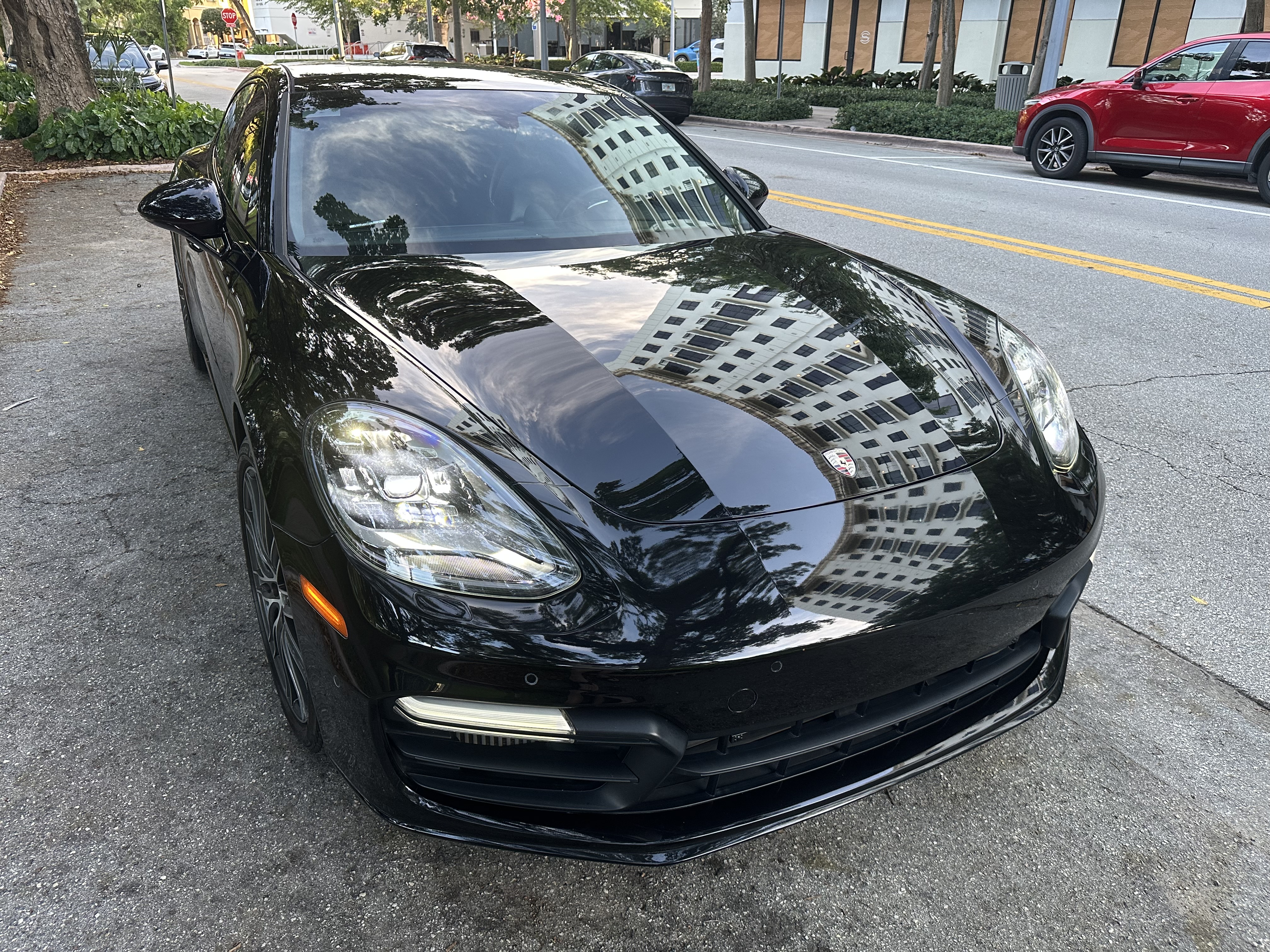 Used 2017 Porsche Panamera 4S AWD/4WD image 4