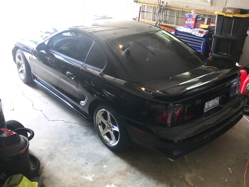 Used 1997 Ford Mustang Cobra RWD image 9