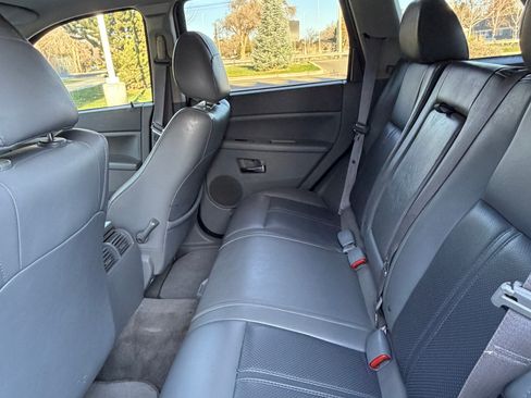 Used 2007 Jeep Grand Cherokee Limited w/ Trailer Tow Group IV image 11