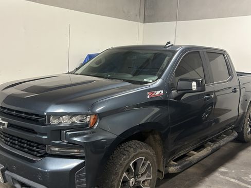 Used 2020 Chevrolet Silverado 1500 RST image 1