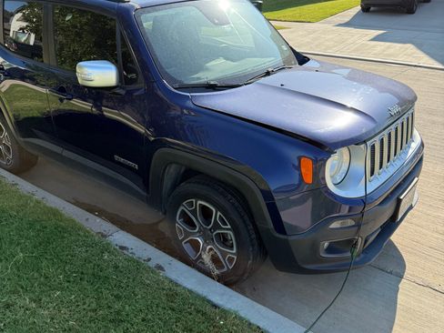 Used 2016 Jeep Renegade Limited w/ Safety & Security Group AWD/4WD image 10