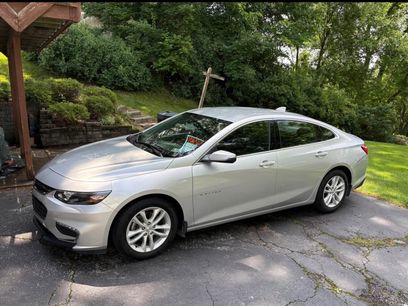 Used 2018 Chevrolet Malibu LT