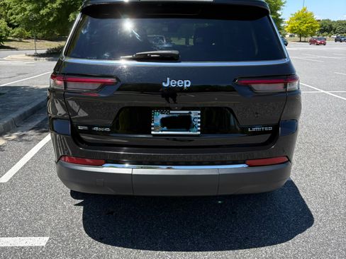 Used 2021 Jeep Grand Cherokee L Limited AWD/4WD image 5