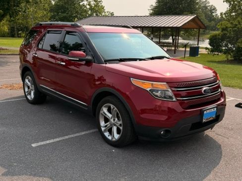 Used 2014 Ford Explorer Limited AWD/4WD image 13