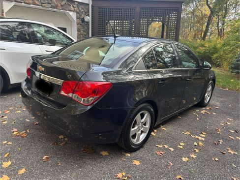 Used 2013 Chevrolet Cruze LT image 5