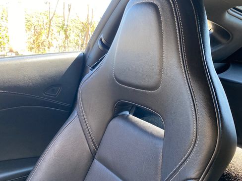 Used 2016 Chevrolet Corvette Stingray Coupe 2D image 17