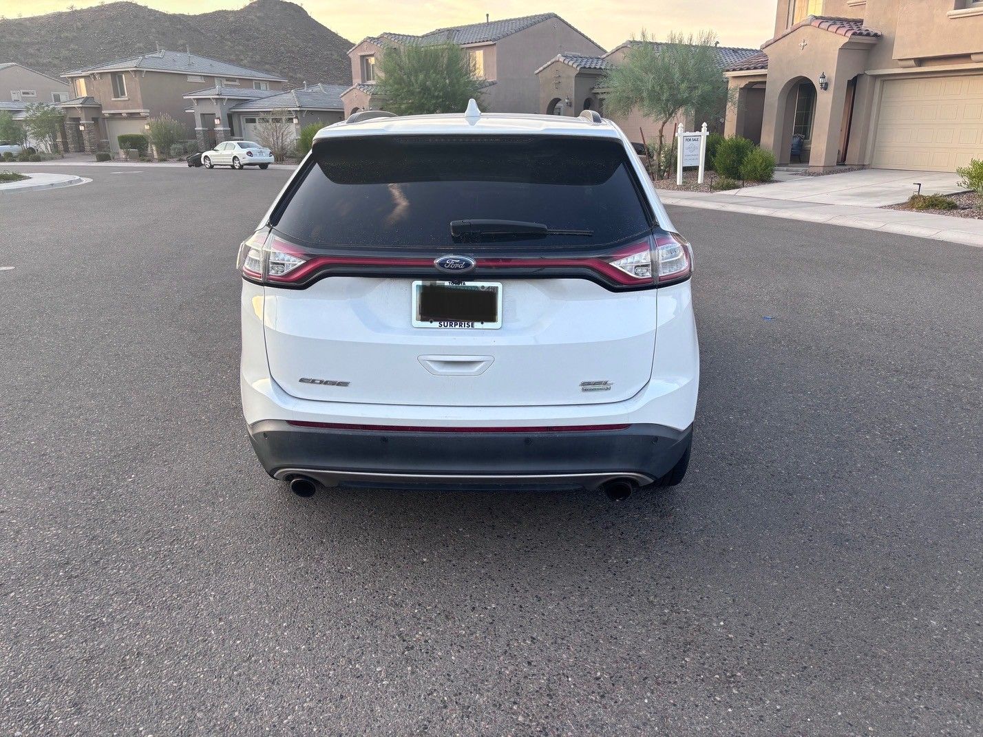 Used 2018 Ford Edge SEL FWD image 6
