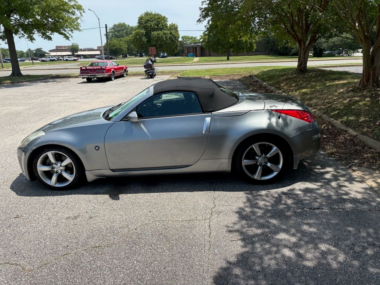 Used 2006 Nissan 350Z Touring RWD image 1