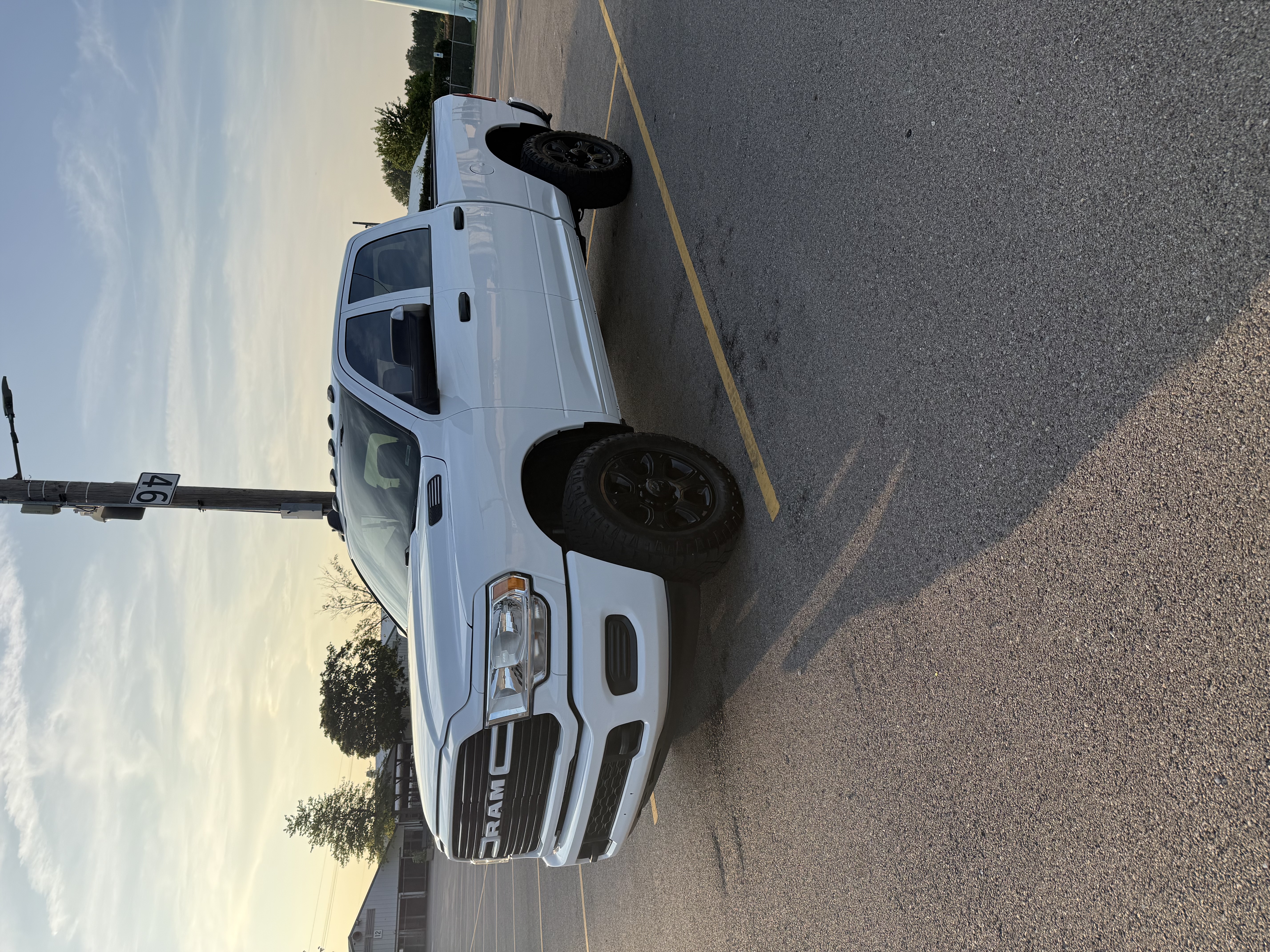 Used 2020 RAM 2500 Tradesman AWD/4WD image 1