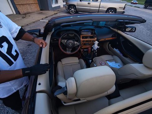 Used 2006 BMW 650i Convertible image 4